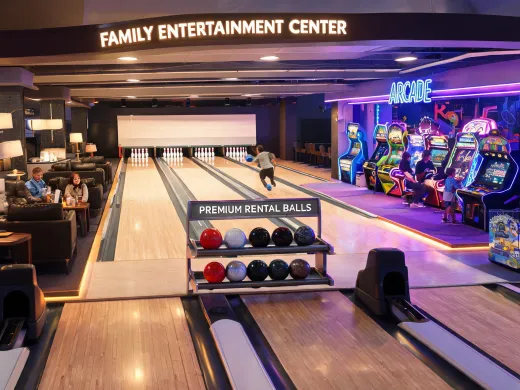 Family entertainment bowling